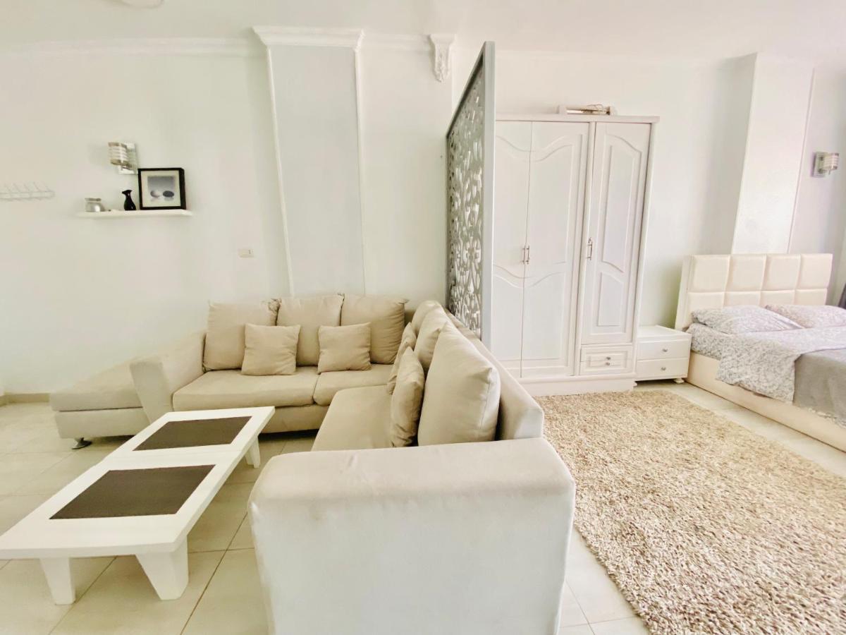 Marilyn Studio With Sea View Wi Fi Hurghada Bagian luar foto